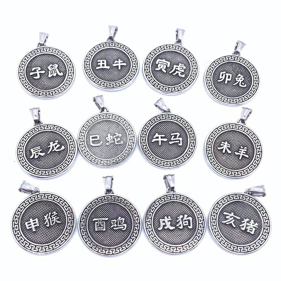 Stunning Necklace for Daily Wear