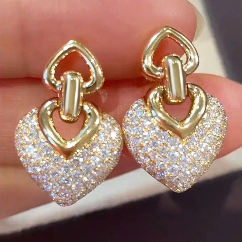 Charming Piece for Any Occasion