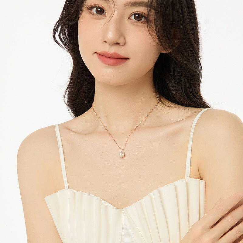 Romantic Pearl Necklace for Special Moments
