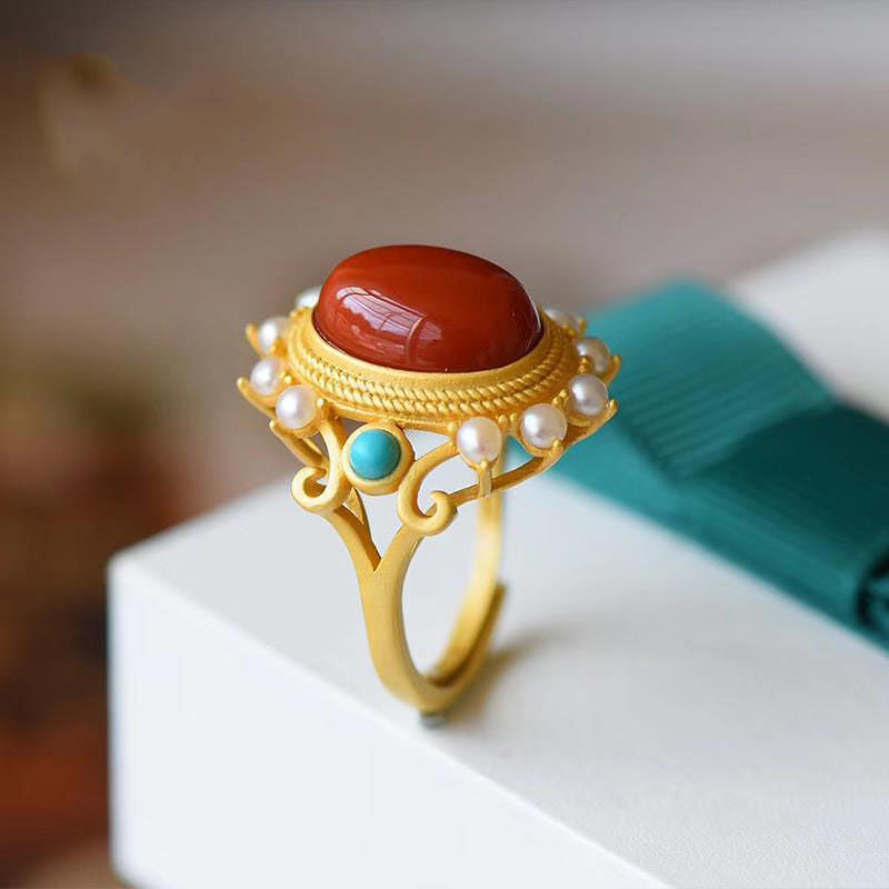 Stunning Gold Ring for Daily Wear