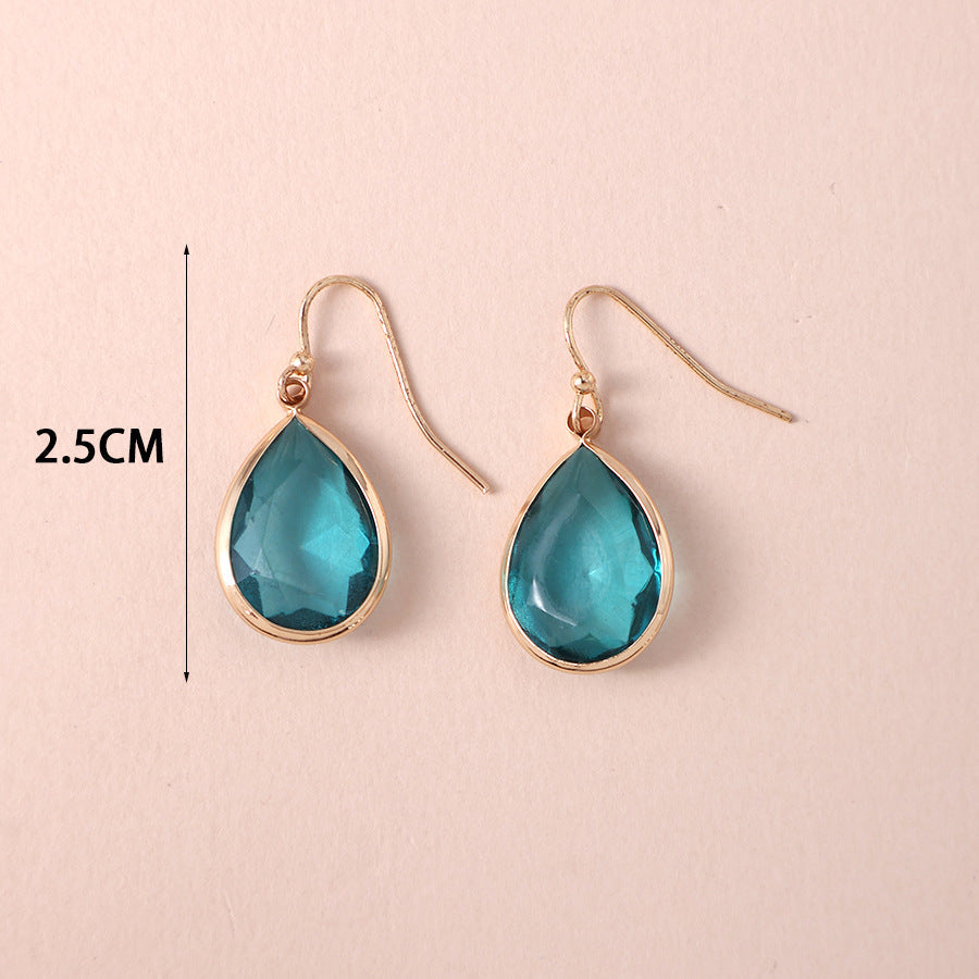 Charming Earring for Any Occasion