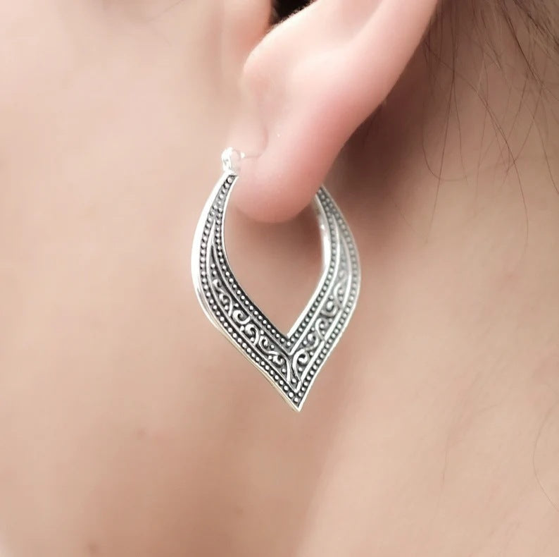 Romantic Earring for Special Moments