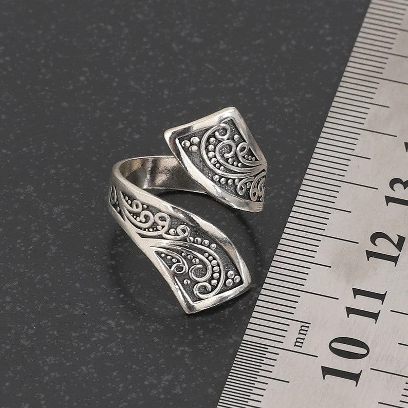 Delicate Artisan Ring