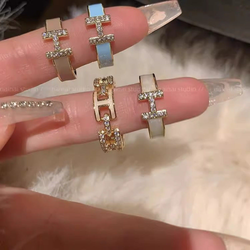 Stunning Ring for Daily Wear