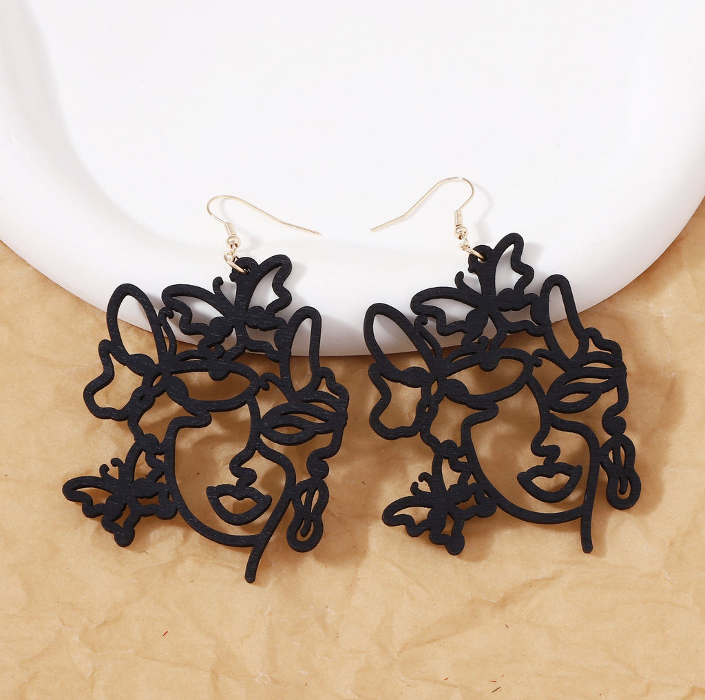 Elegant Earring for Every Occasion