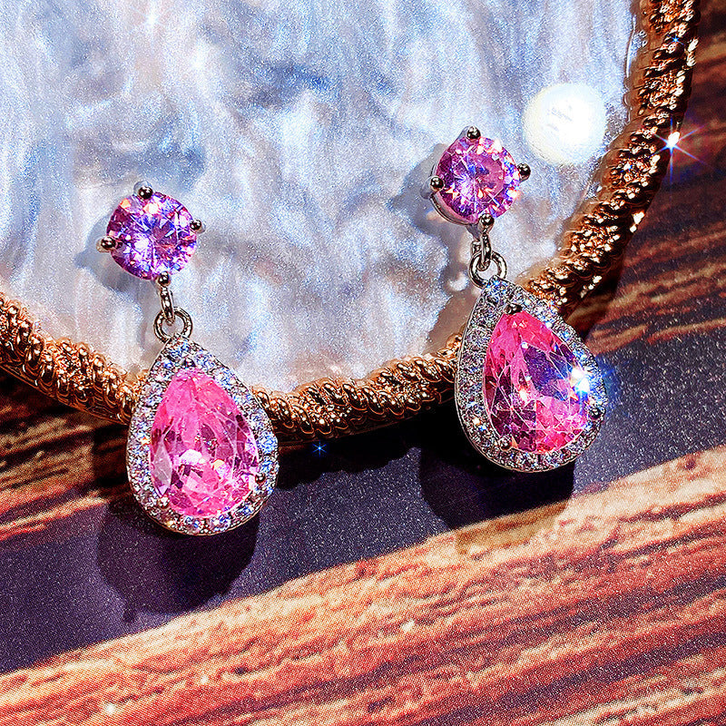 Charming Earring for Any Occasion