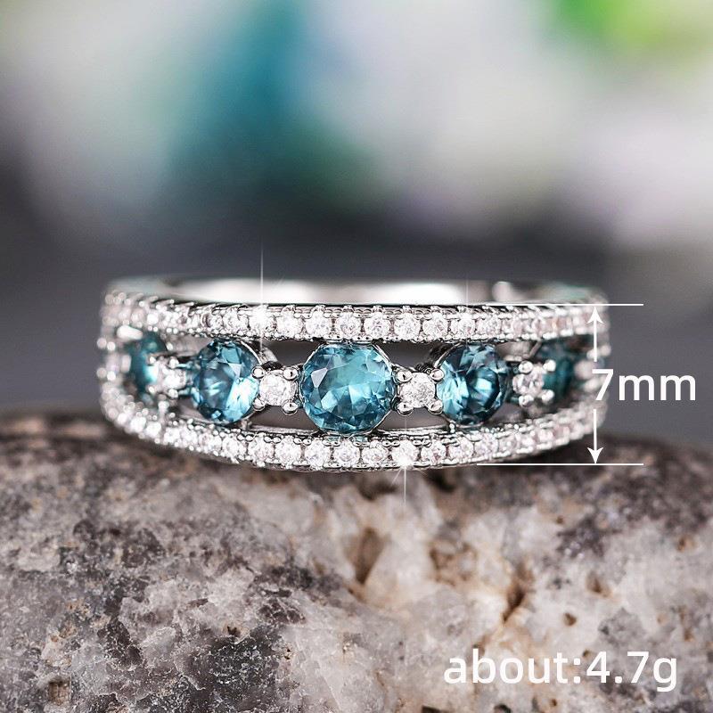 Classic Ring with Timeless Appeal