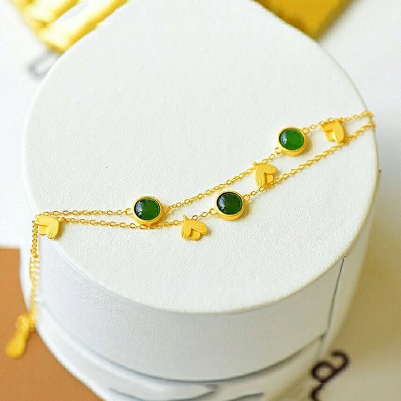 Charming Silver Bracelet for Any Occasion