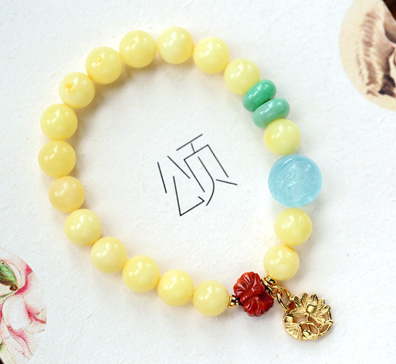 Romantic Gold Bracelet for Special Moments