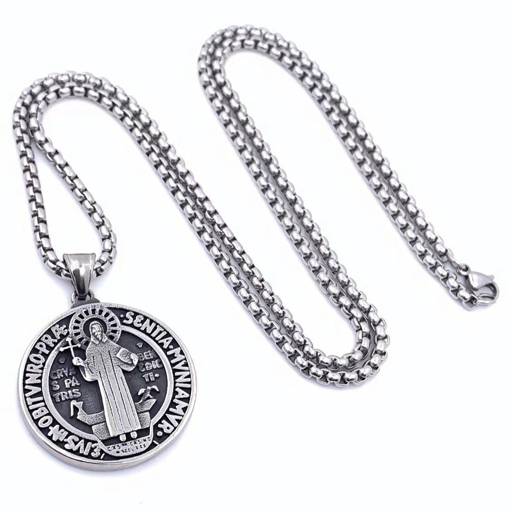 Charming Necklace for Any Occasion