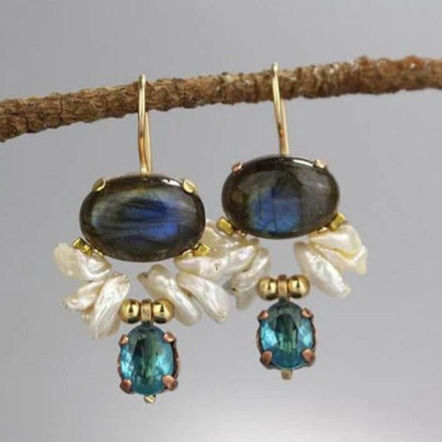 Stunning Earring for Daily Wear