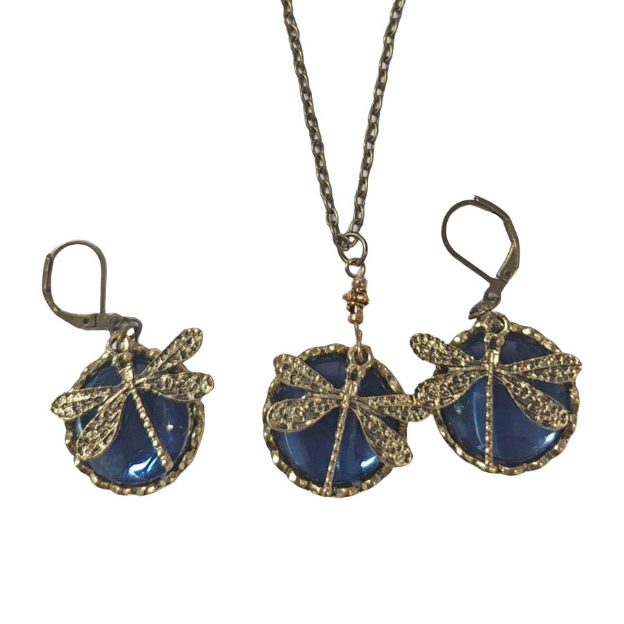 Charming Set for Any Occasion
