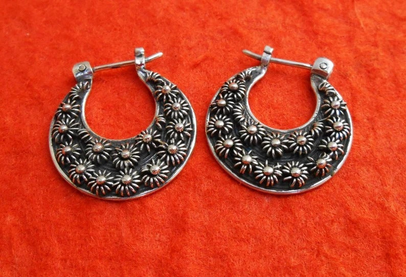 Elegant Earring for Every Occasion
