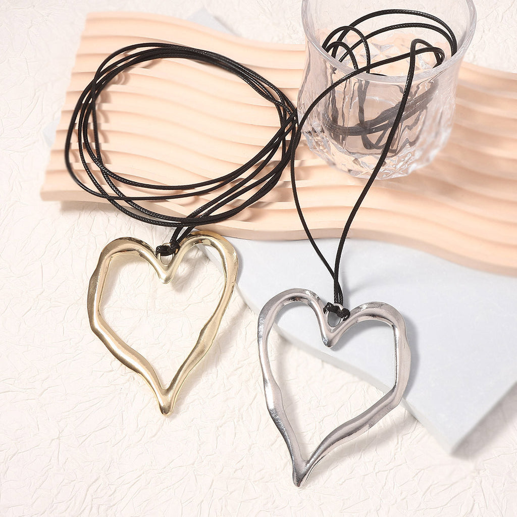 Stunning Necklace for Daily Wear