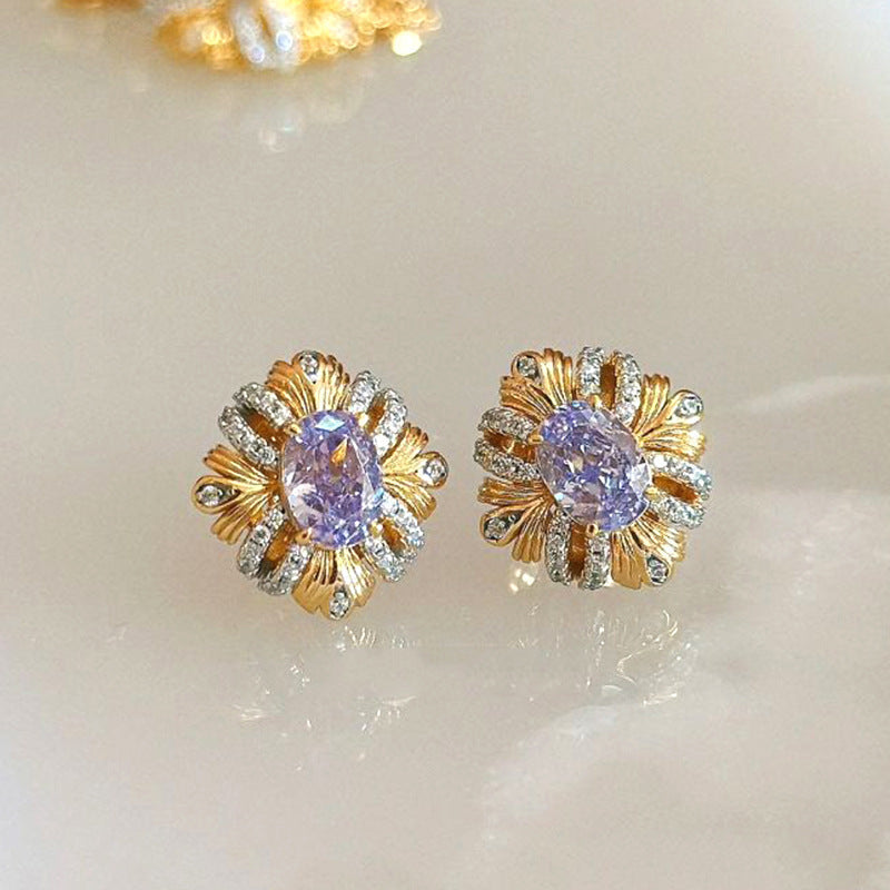 Beautiful Set with Unique Style