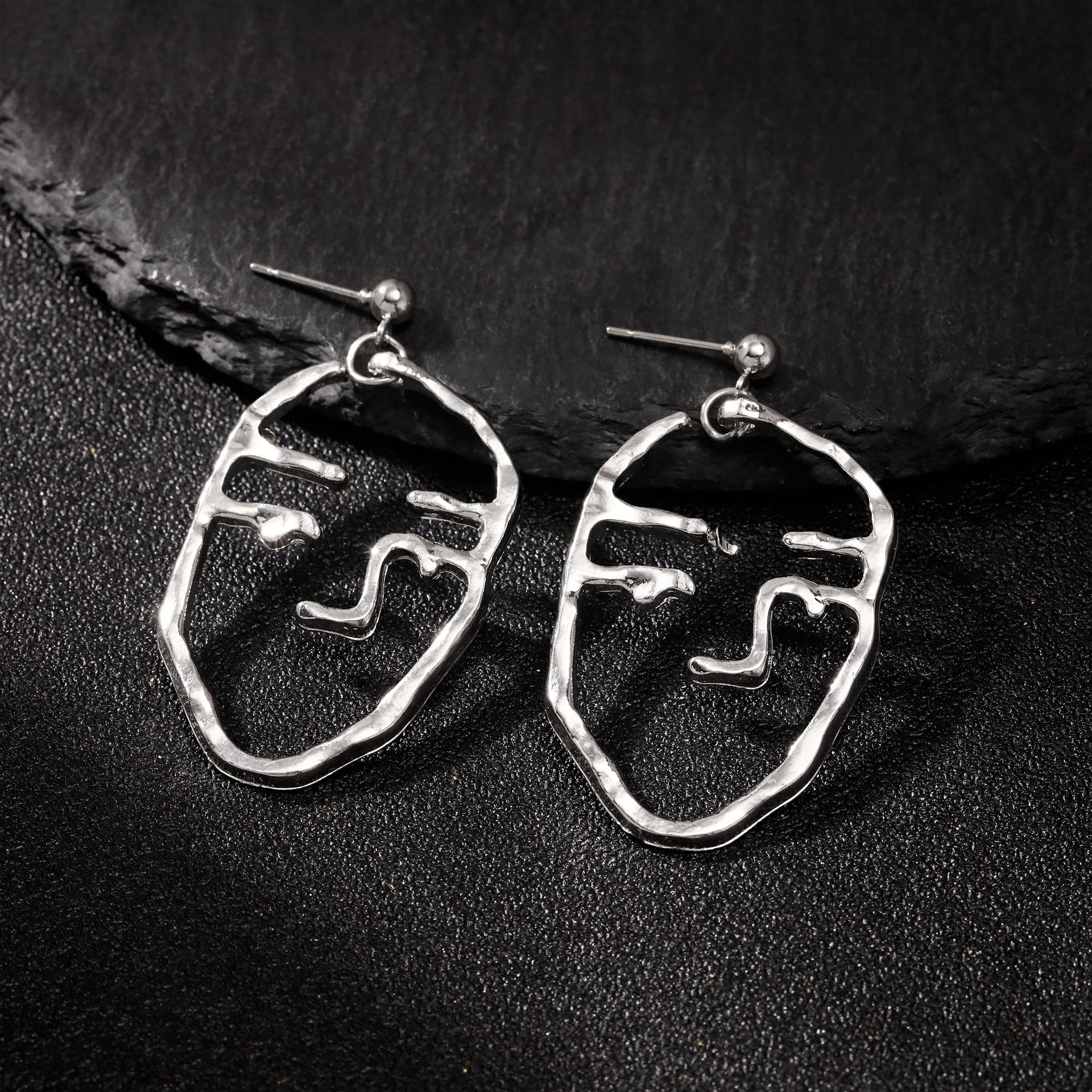 Classic Earring with Timeless Appeal