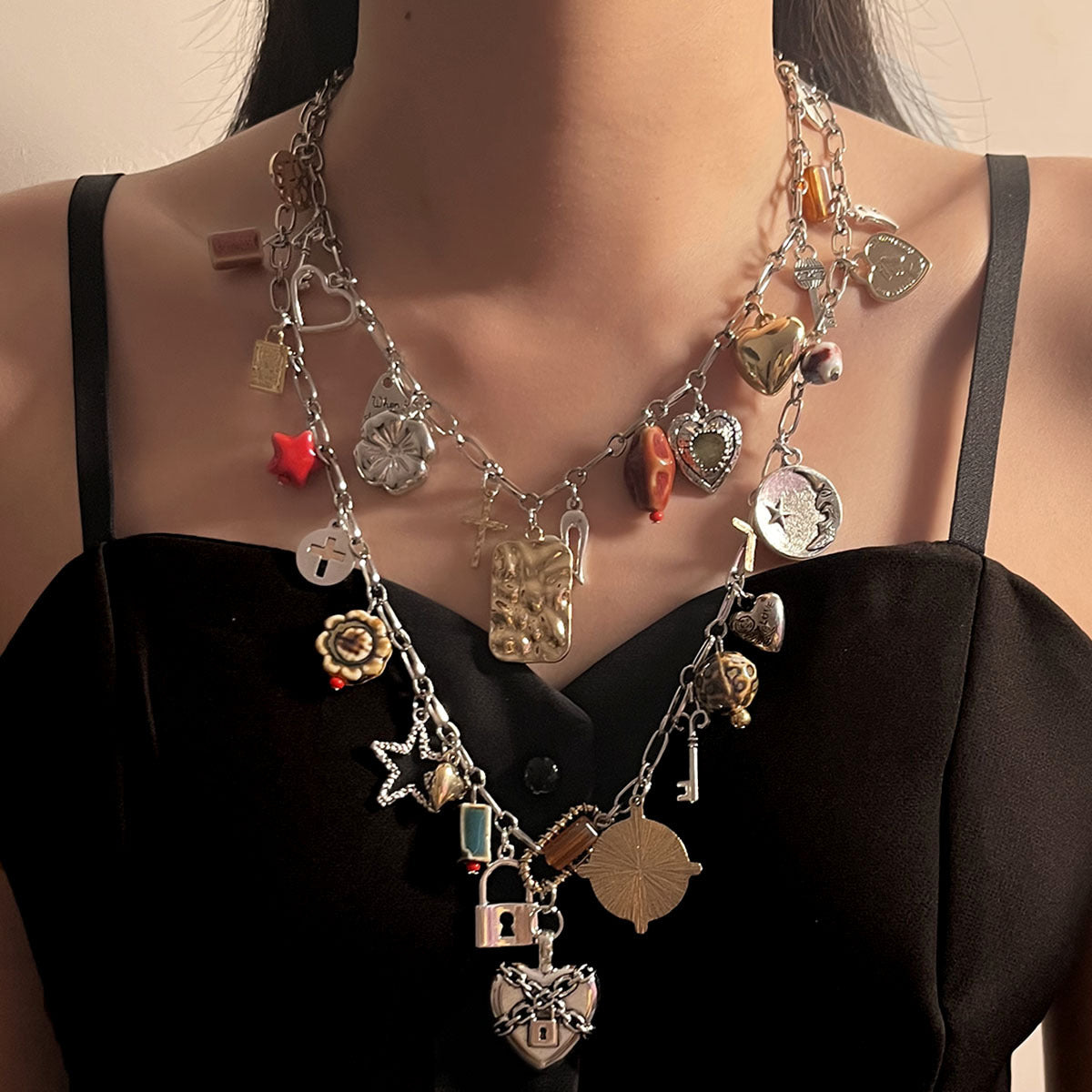 Stunning Necklace for Daily Wear