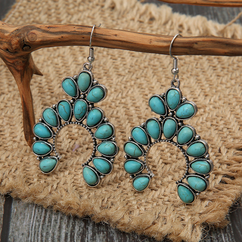 Romantic Earring for Special Moments