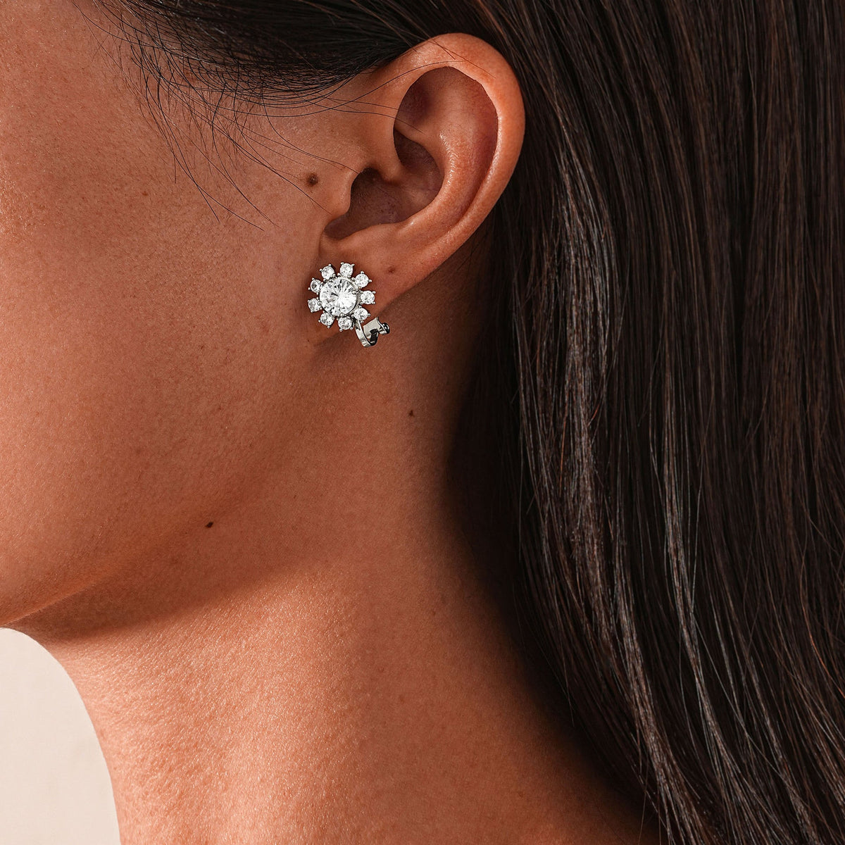 Classic Earring with Timeless Appeal