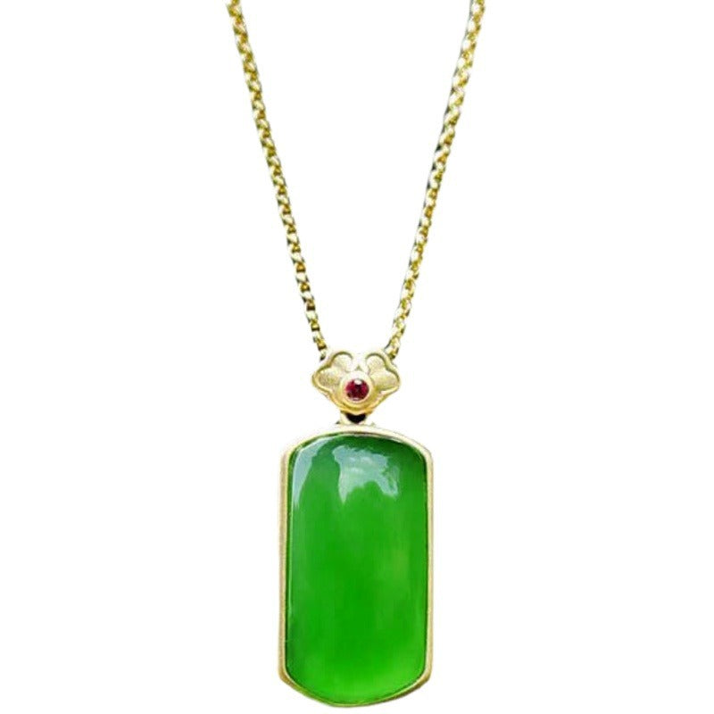 Romantic Gold Necklace for Special Moments