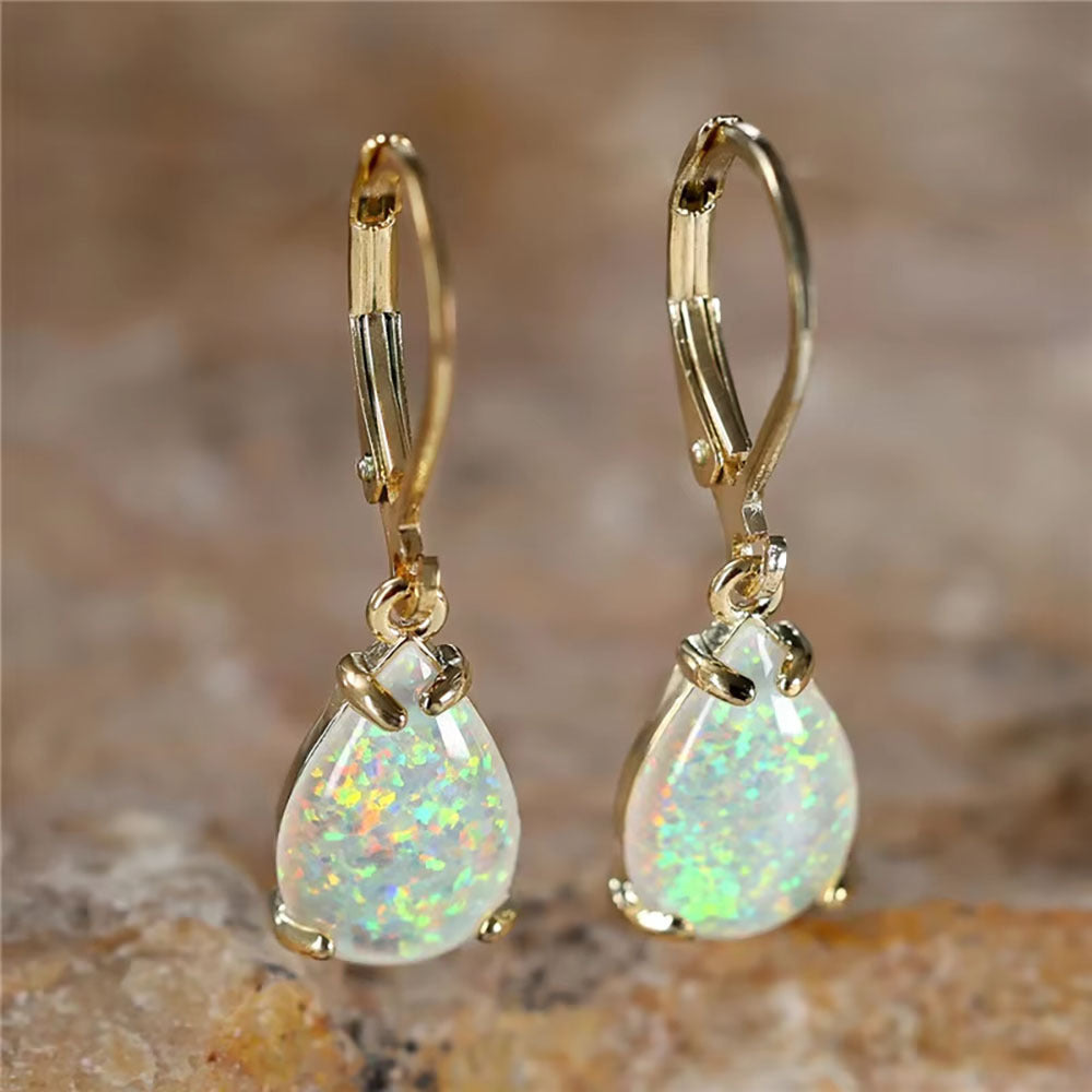 Stunning Gold Earring for Daily Wear