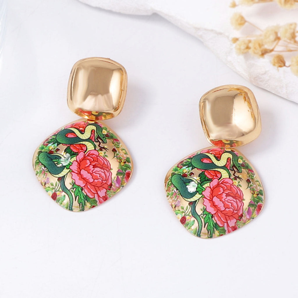 Classic Earring with Timeless Appeal