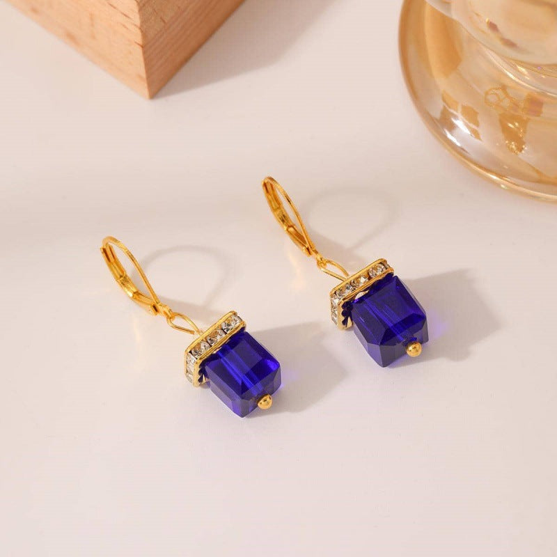 Charming Pearl Earring for Any Occasion