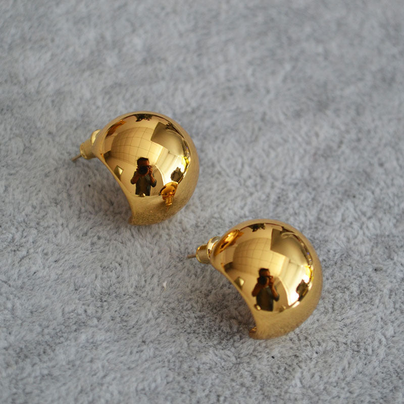 Vintage Handmade Gold Earring