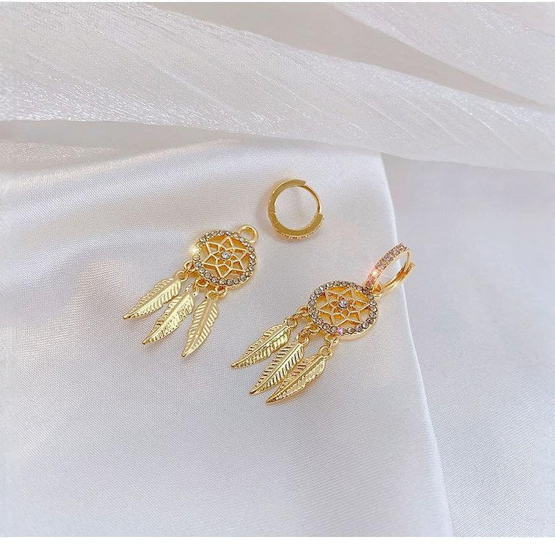 Beautiful Silver Earring with Unique Style