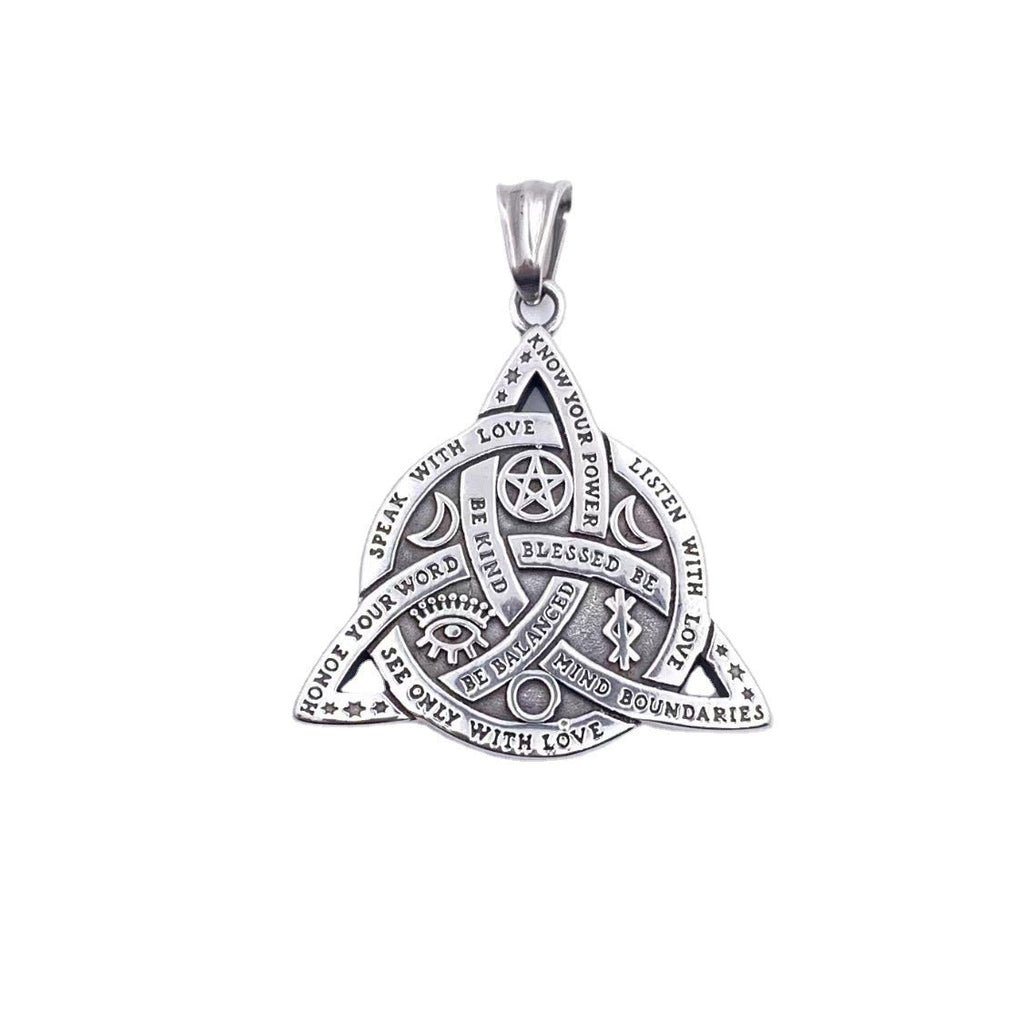 Elegant Pendant for Every Occasion