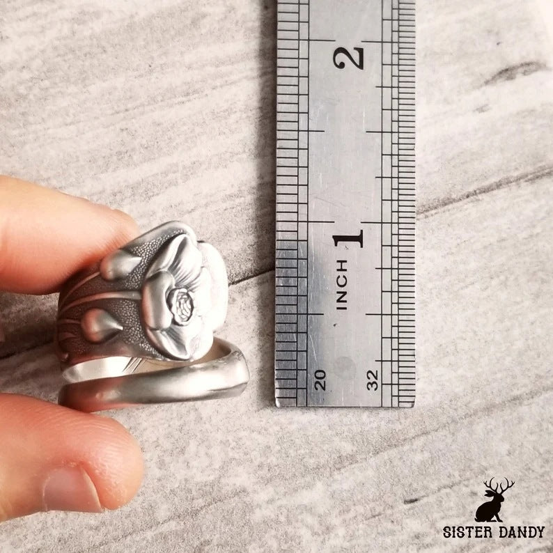 Beautiful Ring with Unique Style