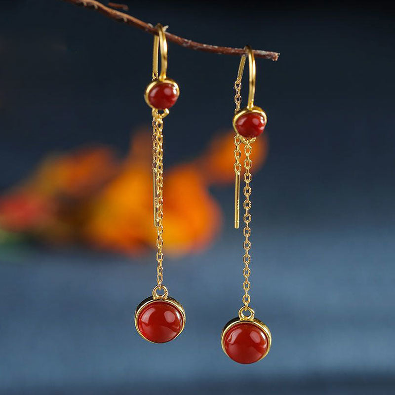 Romantic Gold Earring for Special Moments