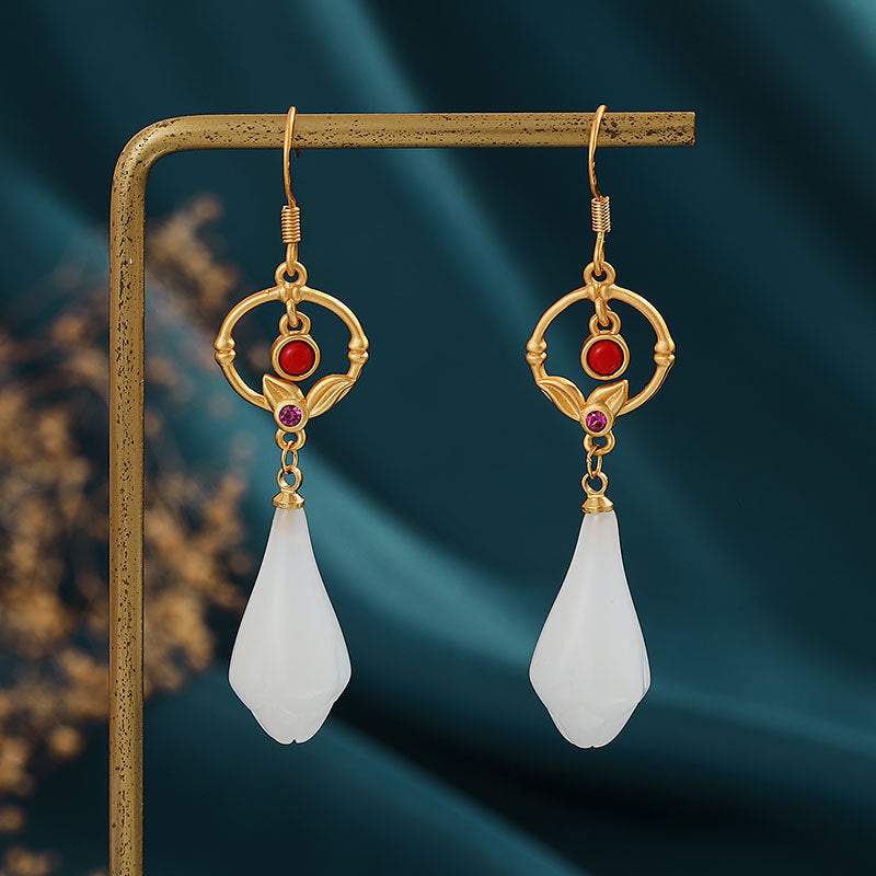Classic Earring with Timeless Appeal