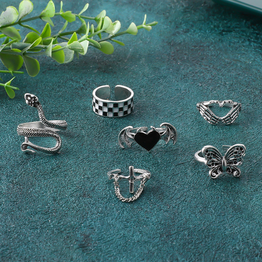 Beautiful Set with Unique Style