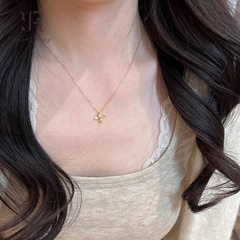 Charming Piece for Any Occasion