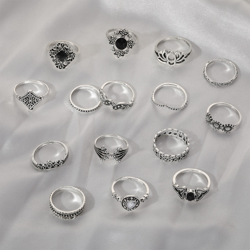 Beautiful Silver Set with Unique Style