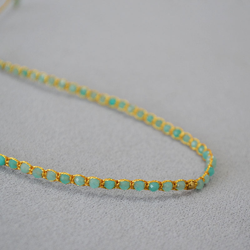 Classic Gold Bracelet with Timeless Appeal