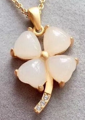 Stunning Gold Pendant for Daily Wear