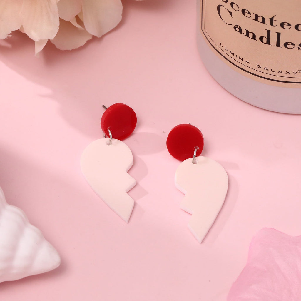Charming Earring for Any Occasion
