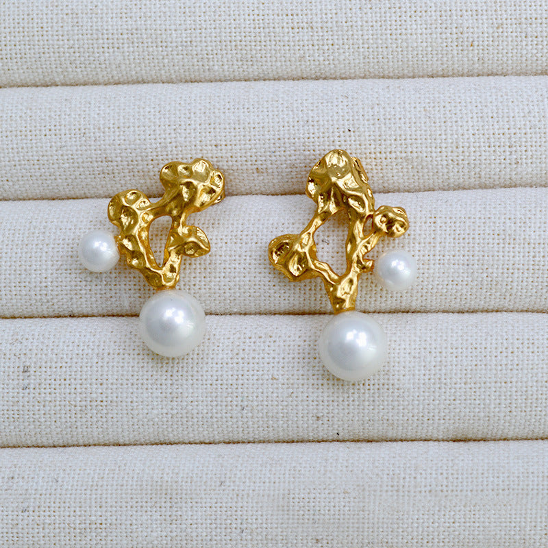 Vintage Handmade Gold Earring