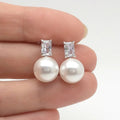 Romantic Pearl Earring for Special Moments