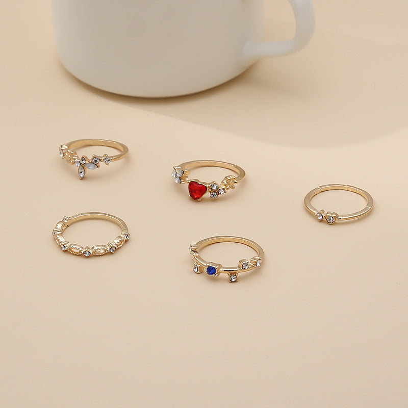 Beautiful Gold Set with Unique Style