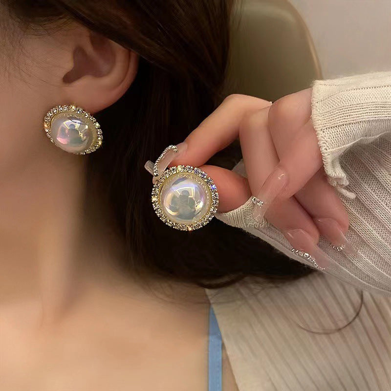 Delicate Artisan Pearl Earring