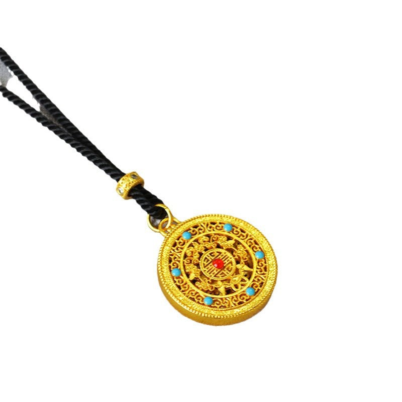 Classic Gold Necklace with Timeless Appeal