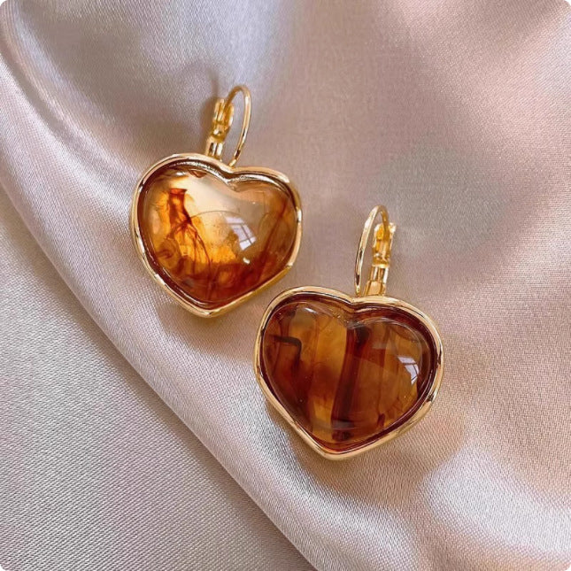 Classic Earring with Timeless Appeal