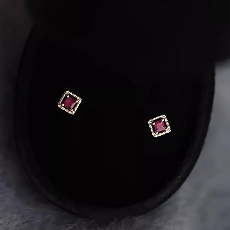 Classic Earring with Timeless Appeal