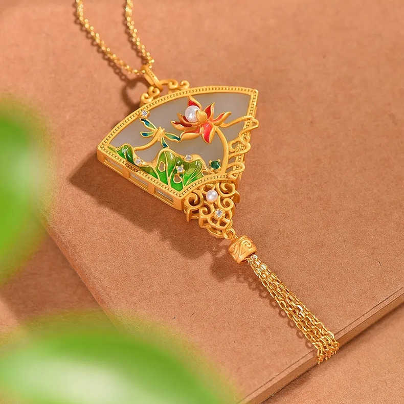 Elegant Silver Necklace for Every Occasion