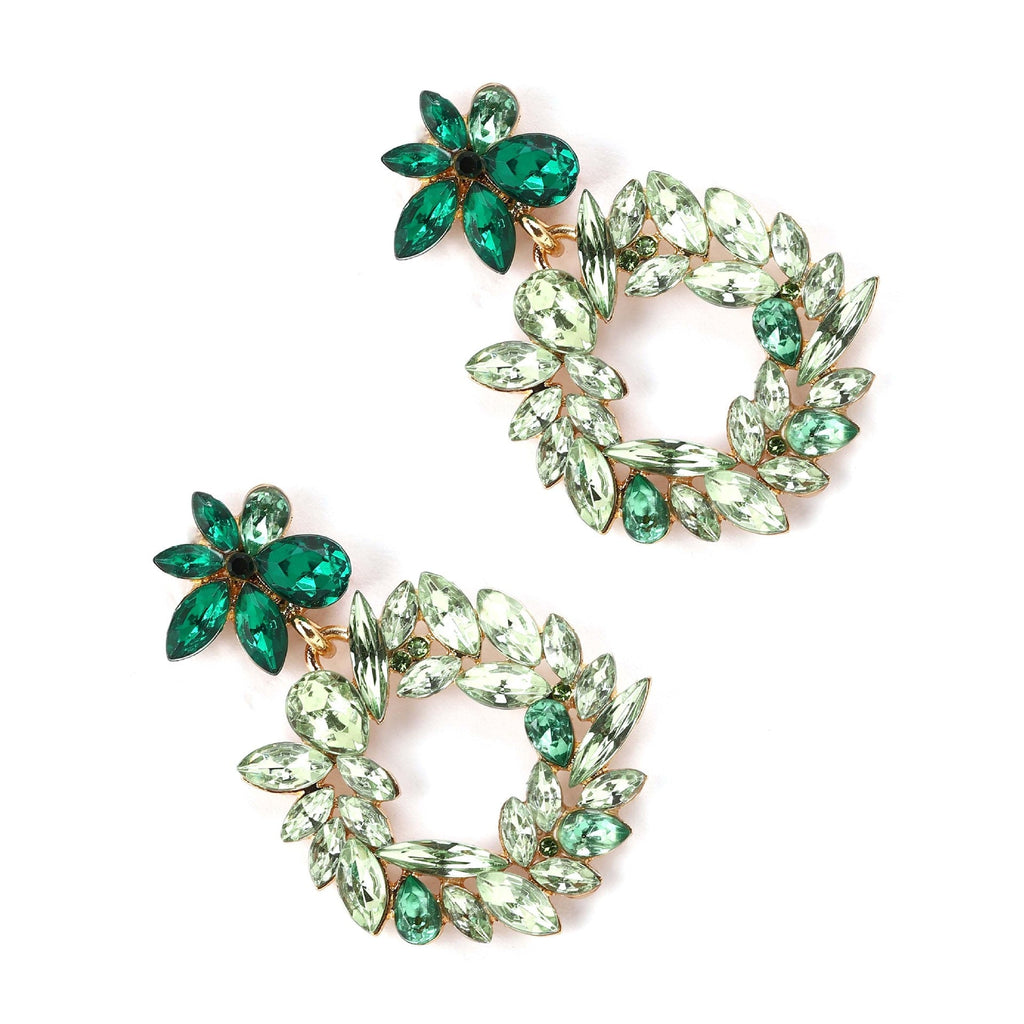Charming Earring for Any Occasion