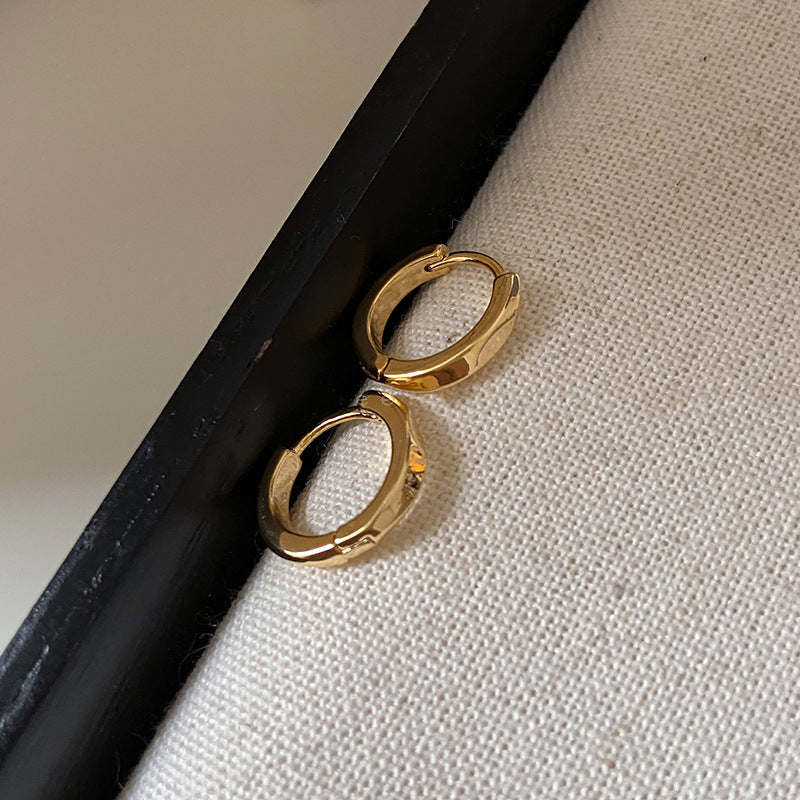 Vintage Handmade Gold Earring