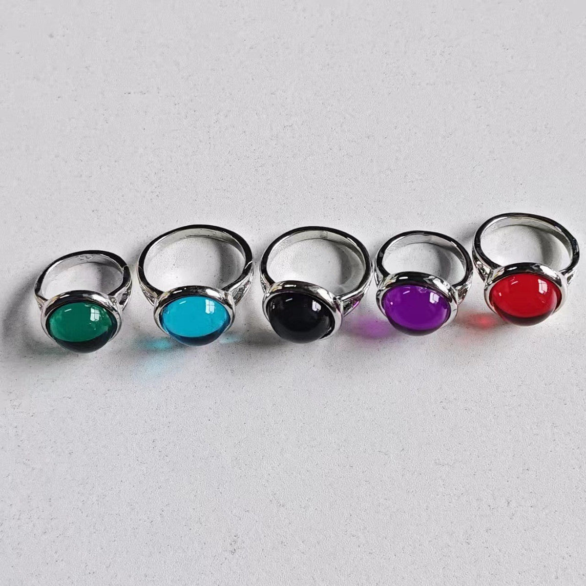 Charming Silver Ring for Any Occasion